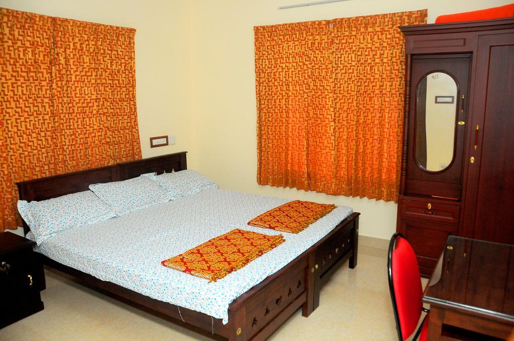 Thrissur Grace Guest Home חדר תמונה