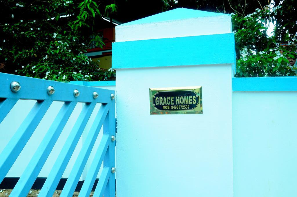 Thrissur Grace Guest Home מראה חיצוני תמונה